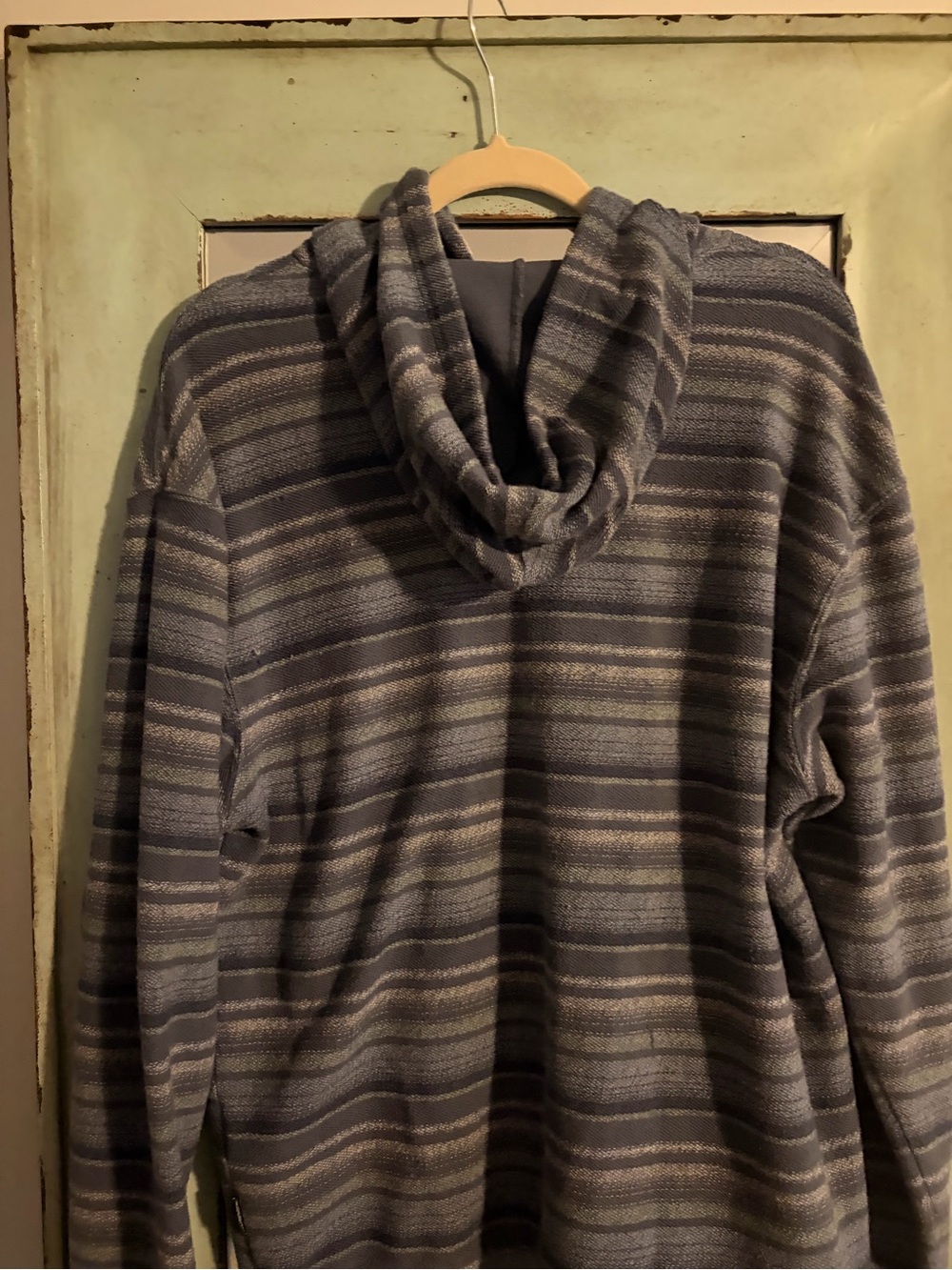 Quiksilver Men's Blue Striped Crewneck Hoodie Sweater - Picture 2 of 5